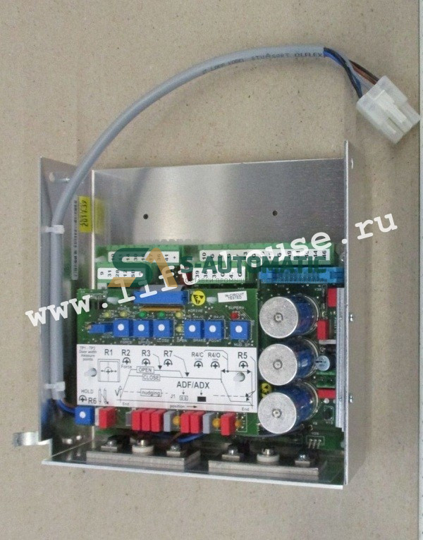 Контроллер привода дверей ADX/ADF KM88998G01 KONE
